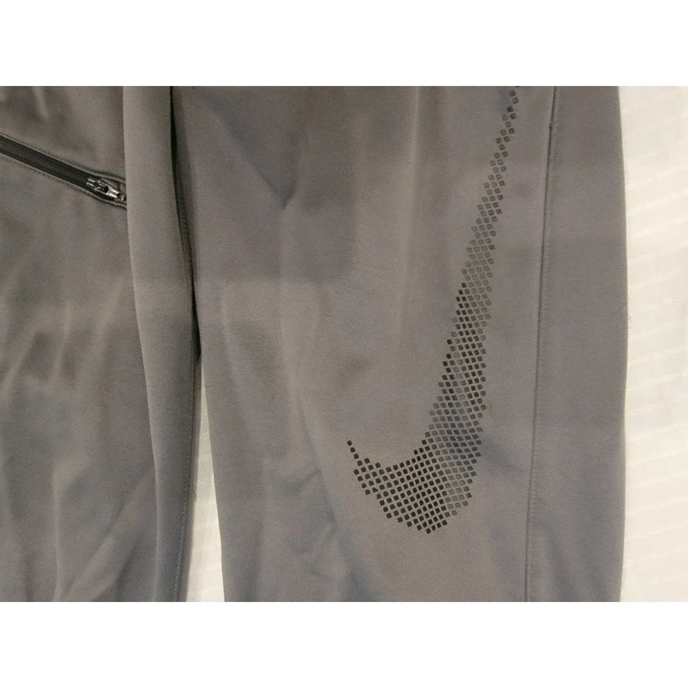 Nike Swoosh Dri-Fit Joggers Fleece Lined Sweatpants Elastic Waist Cuffs Gray S‎